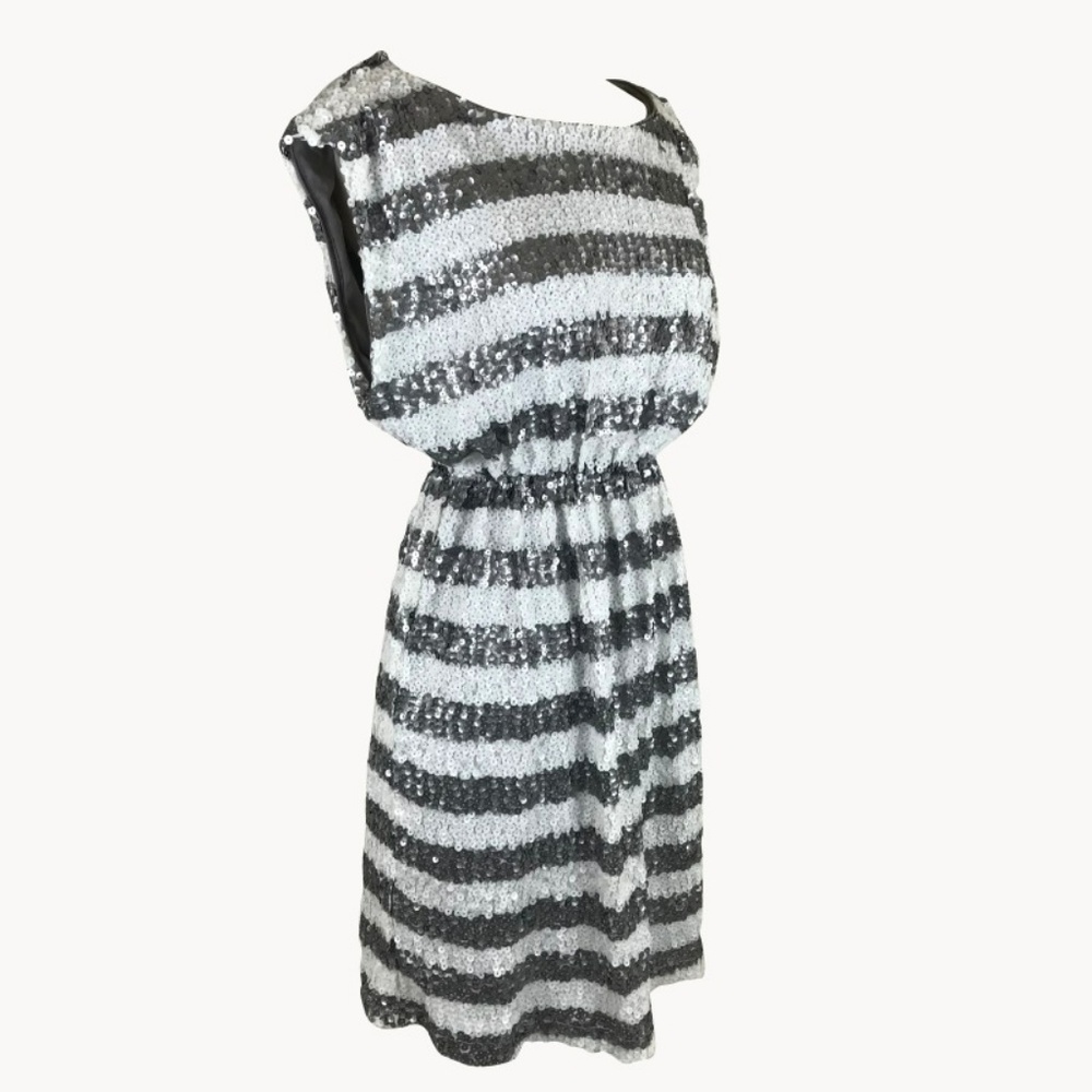 Forever Medium Short Dress Silver & White Sequin
